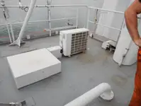 工作船 待售