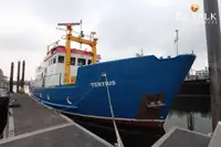 Floating hotel 出售