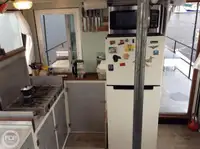 拖船 待售