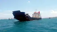 登陆艇，坦克 待售