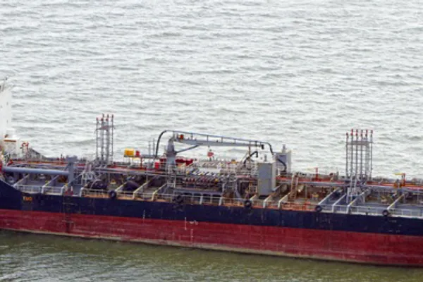 Oil/Chemical tanker for sale
