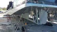 登陆艇，坦克 待售