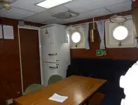 工作船 待售