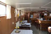 驳船 待售