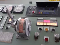 RoPax船 待售