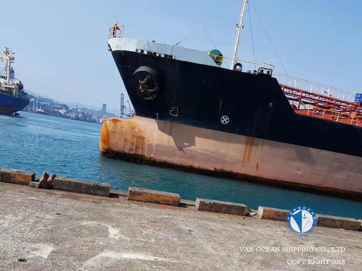 油/化学品油轮 待售