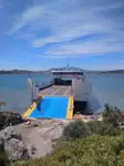 登陆艇，坦克 待售