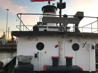 拖船 待售