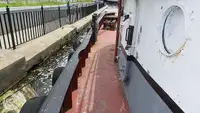 拖船 待售
