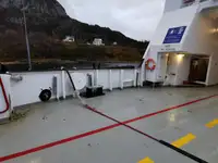 滚装船 待售