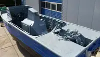 工作船 待售