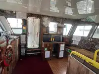 拖船 待售