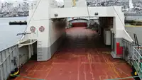 滚装船 待售