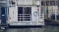 渡轮 待售