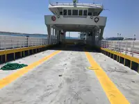 登陆艇，坦克 待售