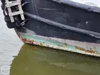 供应船 待售