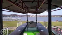 集装箱船 待售