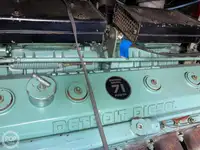 登陆艇，坦克 待售