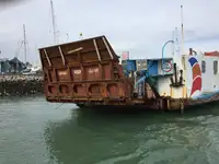 渡轮 待售