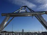 双体船 待售