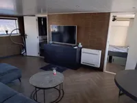 驳船 待售