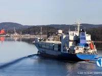 冷藏船 待售