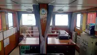 登陆艇，坦克 待售