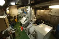 登陆艇，坦克 待售