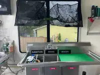 双体船 待售