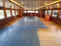拖船 待售