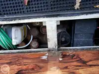 渡轮 待售