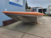 工作船 待售