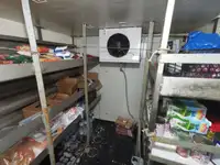 供应船 待售