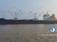冷藏船 待售
