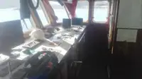 工作船 待售