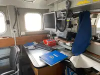 工作船 待售