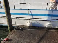 渡轮 待售