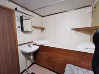 滚装船 待售