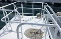 双体船 待售
