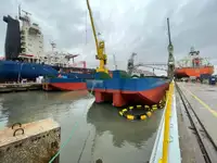 驳船 待售