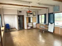 住宿驳船 待售