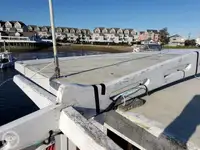 渡轮 待售