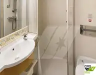 邮轮 待售