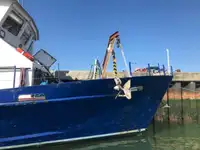 工作船 待售