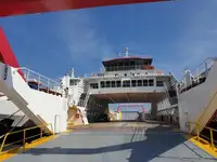 RoPax船 待售