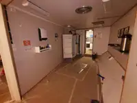 滚装船 待售