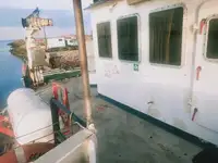 登陆艇，坦克 待售
