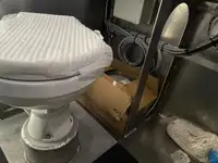 救援船 待售