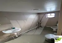 滚装船 待售