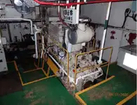登陆艇，坦克 待售